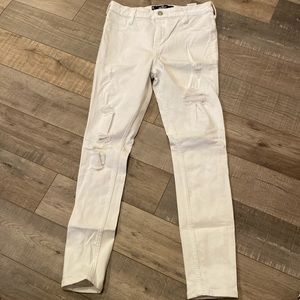 White Hollister Jeans size 9R